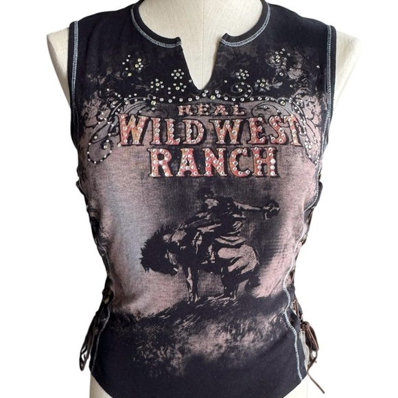 Y2K Made in USA Skinny Minnie Lace up Rhinestone Cowboy Graphic Tee size Medium - Picture 4 of 14